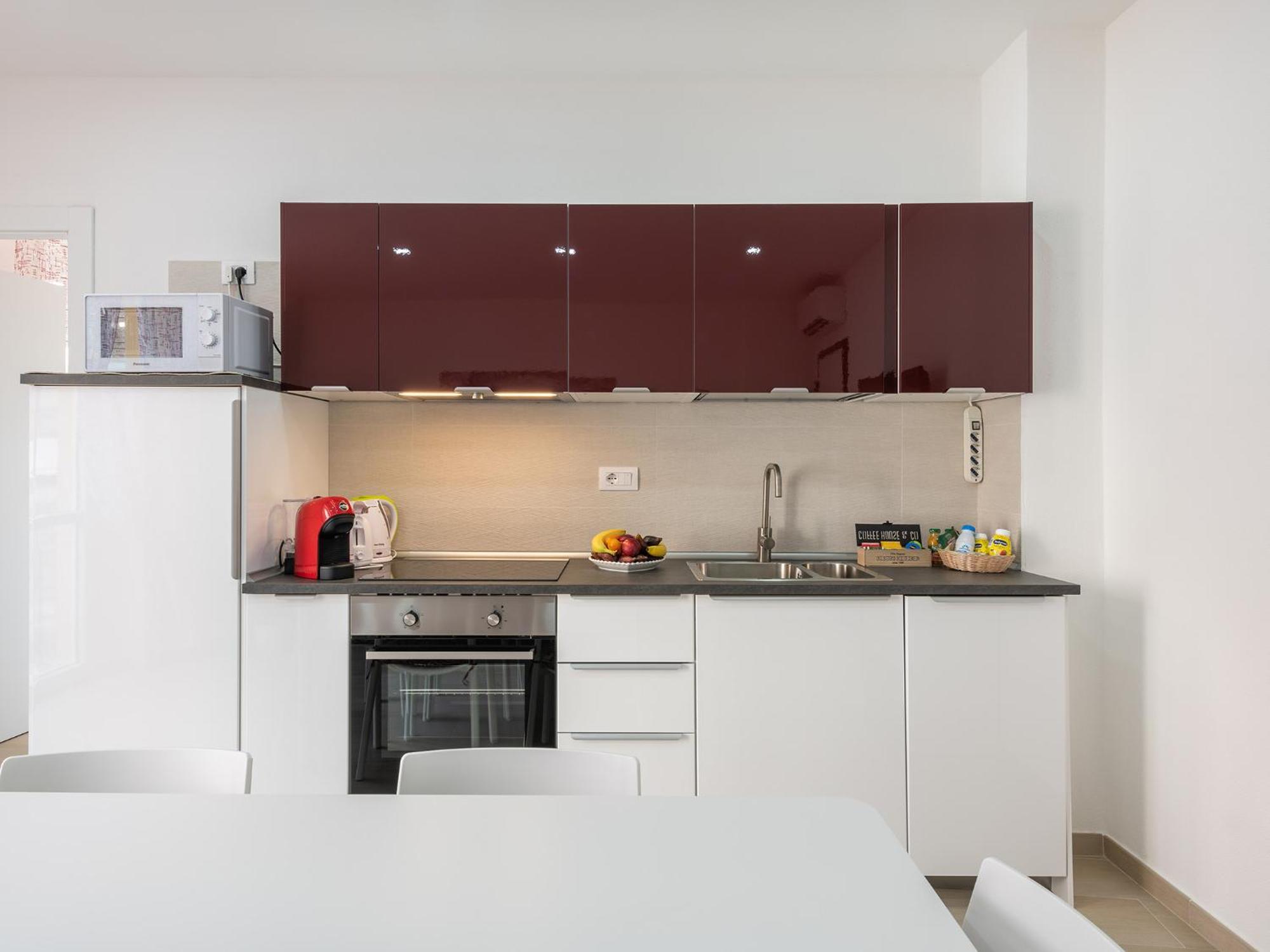 Sabamiglia Apartments Кальярі Екстер'єр фото